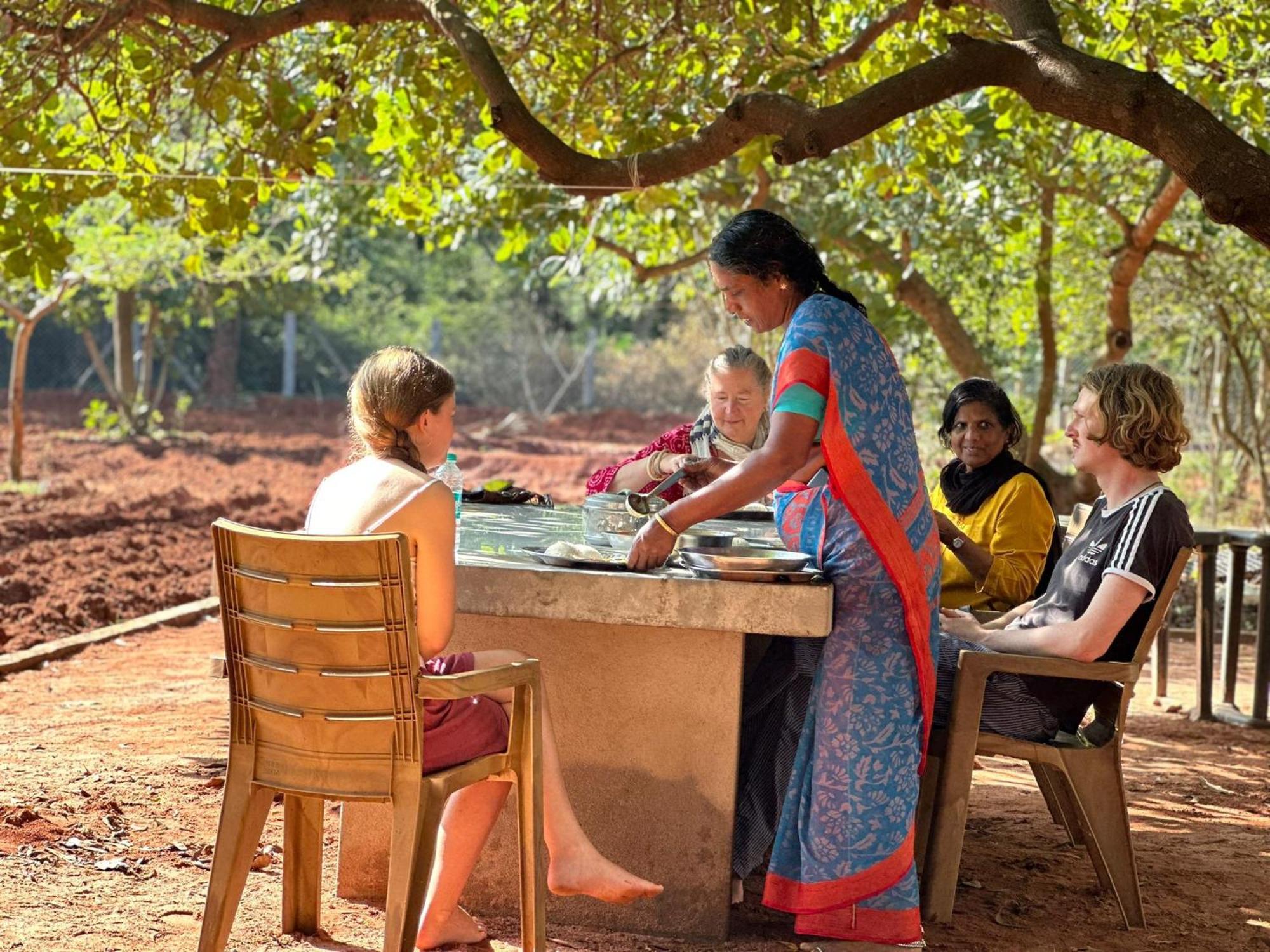 Lotus Garden Guest House Auroville Extérieur photo